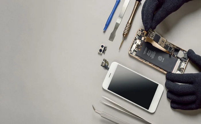 Understanding the Importance of Professional Phone Repair Services